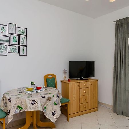 Apartment Mario Trogir Exterior photo