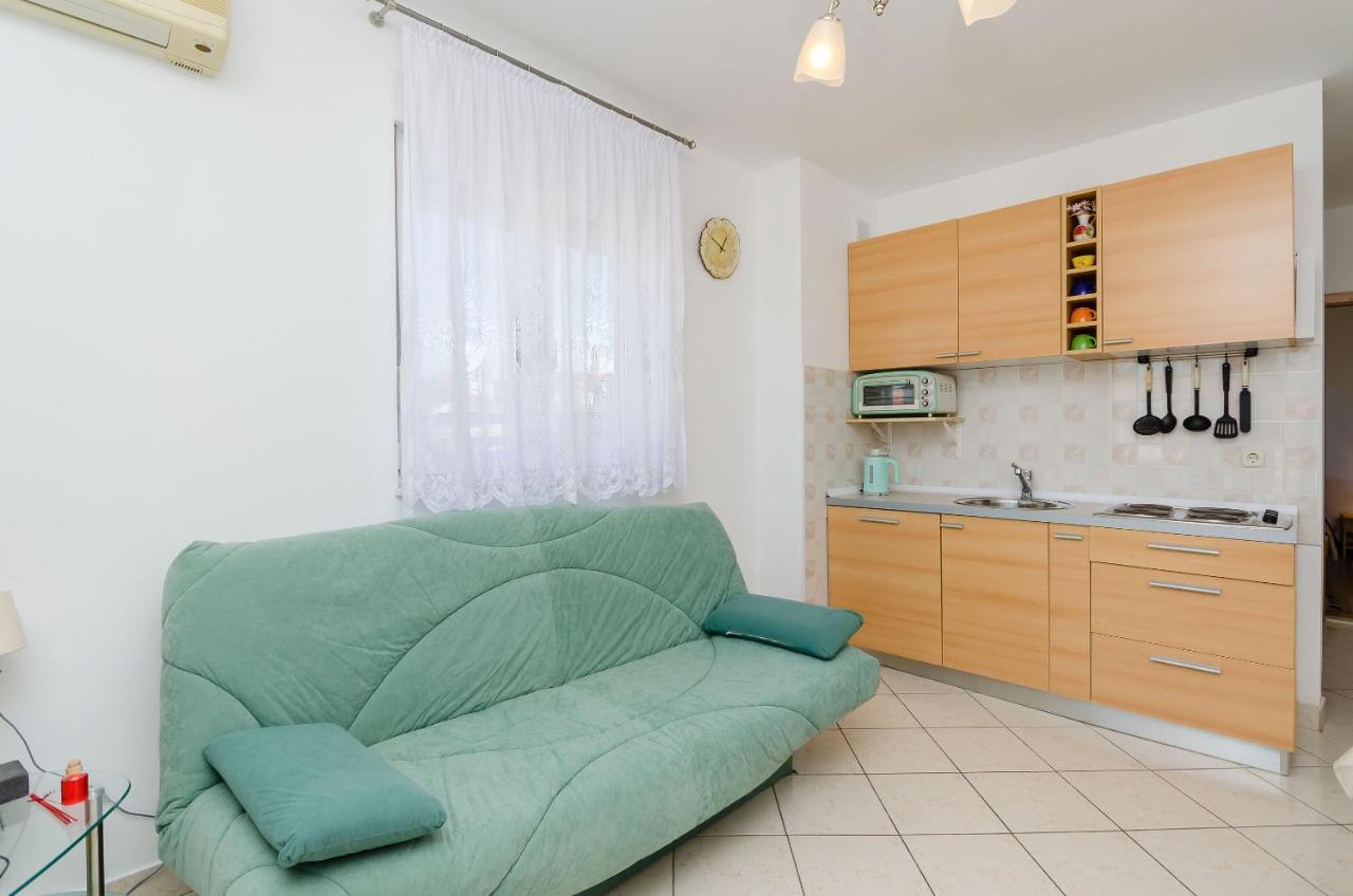 Apartment Mario Trogir Exterior photo