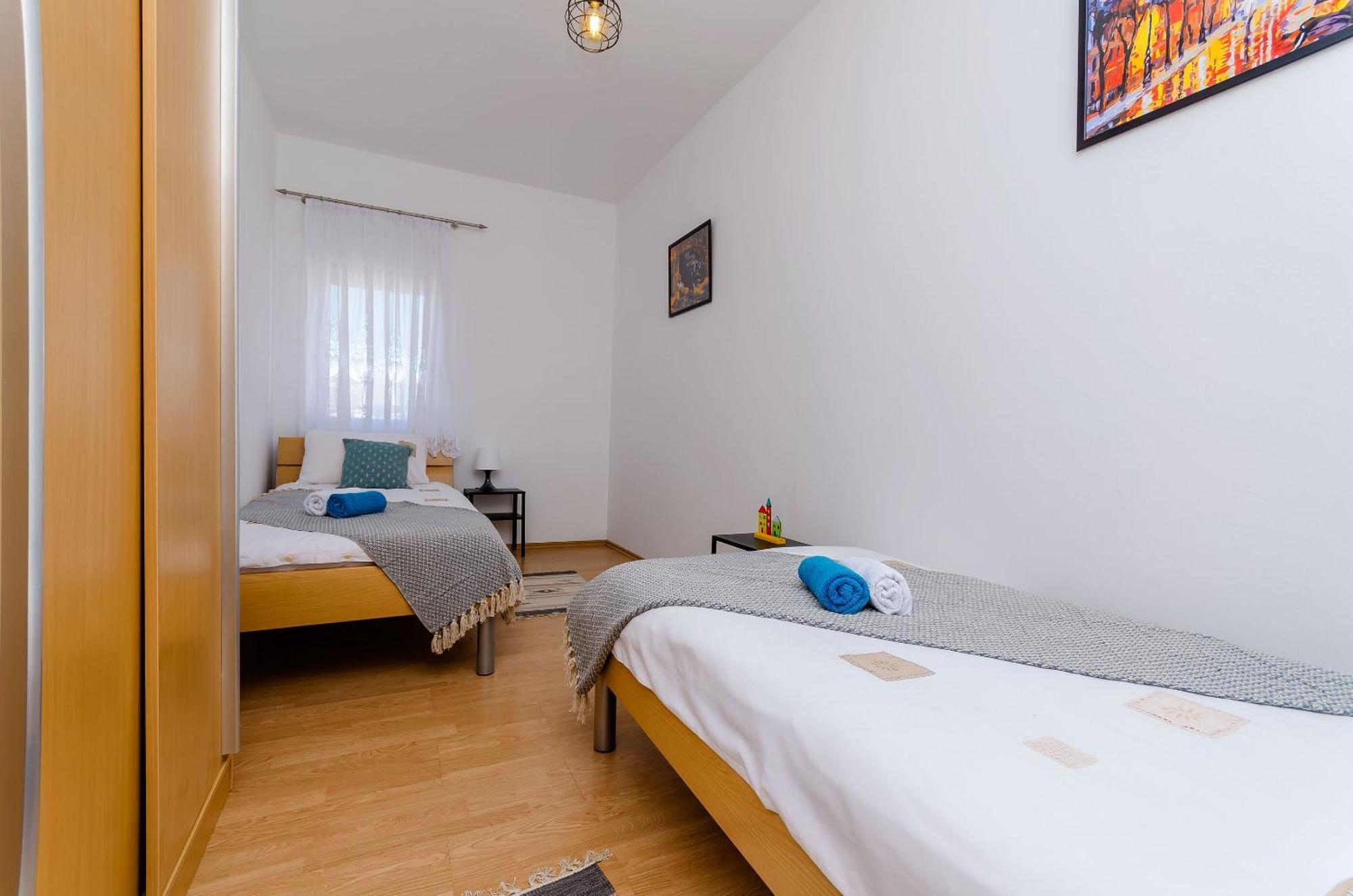 Apartment Mario Trogir Exterior photo